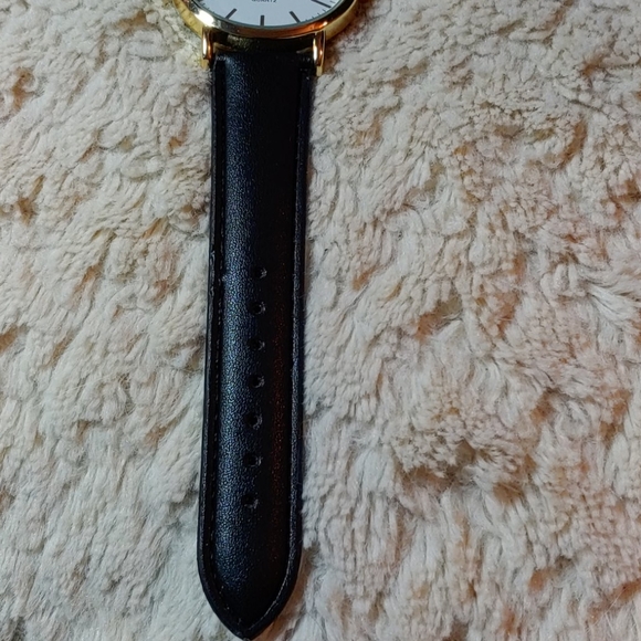 Geneva watch - Picture 2 of 4